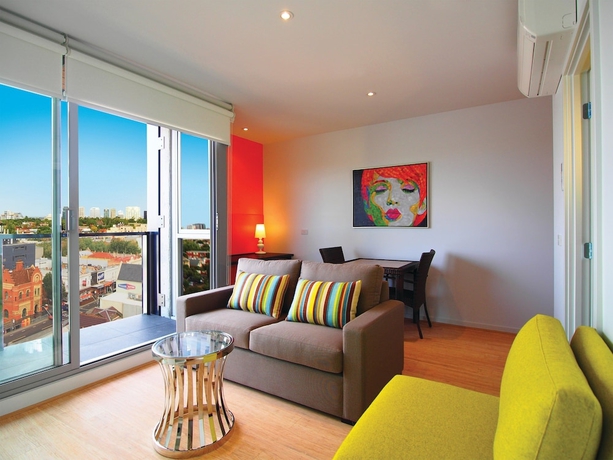 Imagen de la habitación del Hotel Oaks Melbourne South Yarra Suites. Foto 8