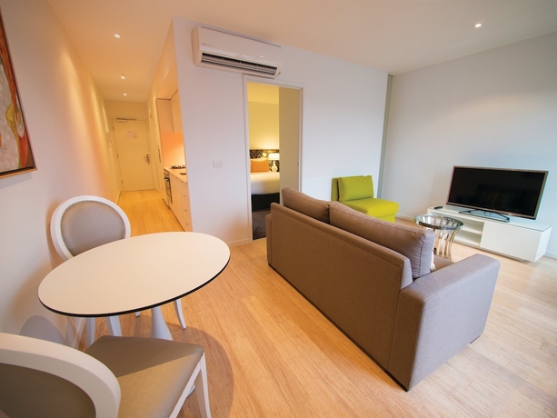 Imagen de la habitación del Hotel Oaks Melbourne South Yarra Suites. Foto 9
