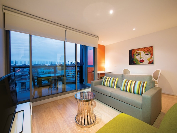 Imagen de la habitación del Hotel Oaks Melbourne South Yarra Suites. Foto 12
