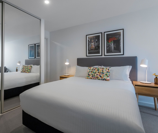 Imagen de la habitación del Hotel Oaks Melbourne Southbank Suites. Foto 6