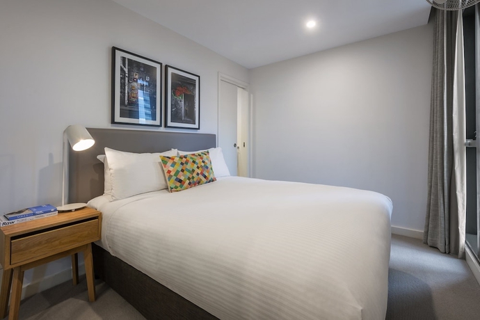 Imagen de la habitación del Hotel Oaks Melbourne Southbank Suites. Foto 8