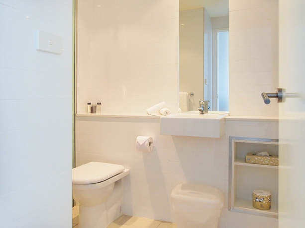 Imagen de la habitación del Hotel Oaks Nelson Bay Lure Suites. Foto 9