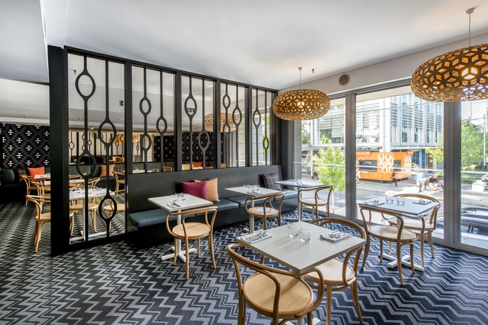 Imagen del bar/restaurante del Hotel Oaks Perth. Foto 3