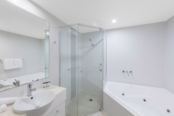 Imagen de la habitación del Hotel Oaks Port Stephens Pacific Blue Resort. Foto 11