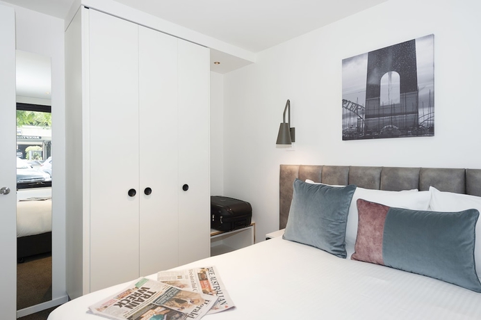 Imagen de la habitación del Hotel Oaks R Suites Geelong. Foto 11