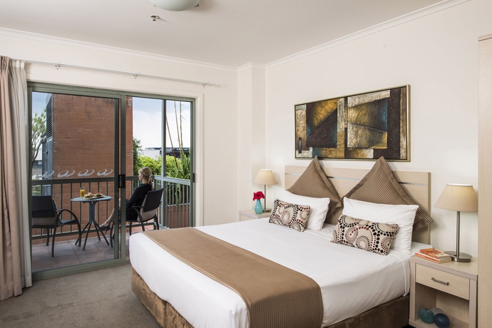 Imagen de la habitación del Hotel Oaks Sydney Goldsbrough Suites. Foto 3