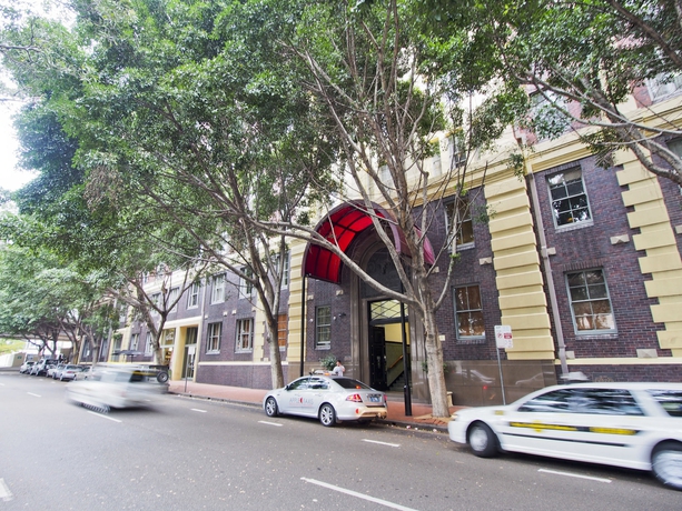 Imagen de los exteriores del Hotel Oaks Sydney Goldsbrough Suites. Foto 13