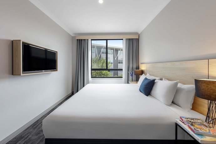 Imagen de la habitación del Hotel Oaks Sydney North Ryde Suites. Foto 6