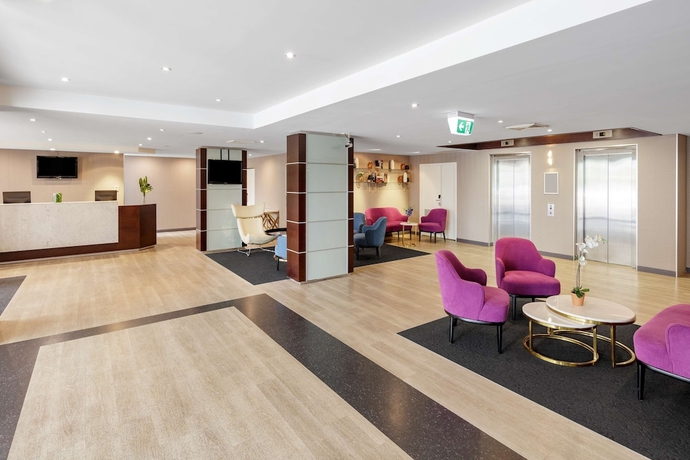 Imagen de los interiores del Hotel Oaks Sydney North Ryde Suites. Foto 19