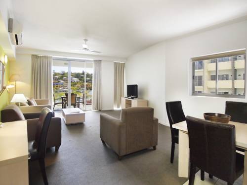 Imagen de la habitación del Hotel Oaks Townsville Gateway Suites. Foto 1
