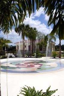 Imagen de la piscina del Hotel Oakwater Resort. Foto 8