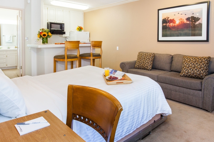 Imagen de la habitación del Hotel Oakwood At Toluca Hills. Foto 2