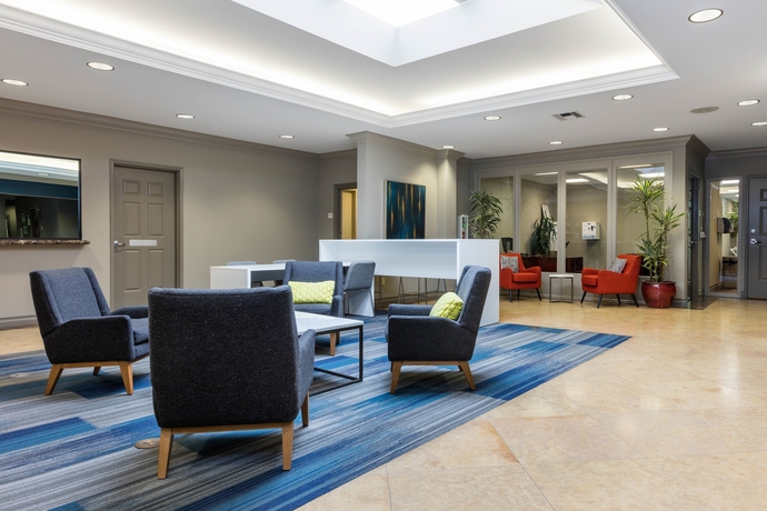 Imagen de los interiores del Hotel Oakwood At Toluca Hills. Foto 15