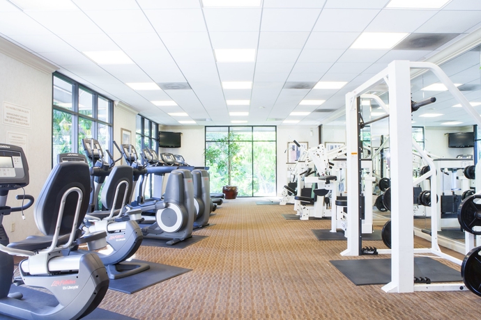 Imagen de los interiores del Hotel Oakwood At Toluca Hills. Foto 18