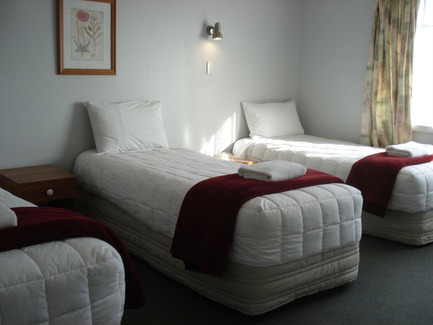 Imagen de la habitación del Hotel Oakwood Manor Motor Lodge. Foto 12