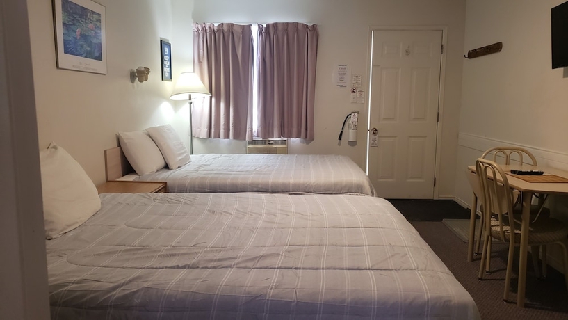 Imagen de la habitación del Hotel Oakwood Motel. Foto 8