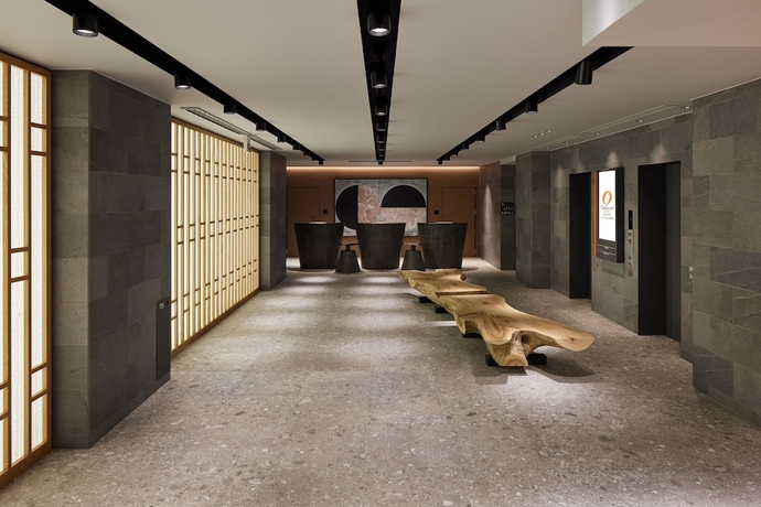 Imagen de los interiores del Hotel Oakwood Oike Kyoto. Foto 17