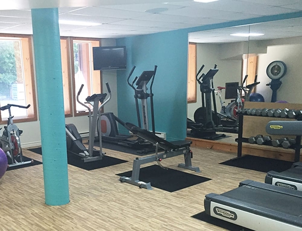 Imagen de los interiores del Hotel Oakwood Resort. Foto 16