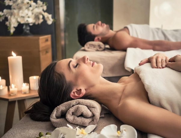 Imagen de la piscina del Hotel Oakwood Resort. Foto 19