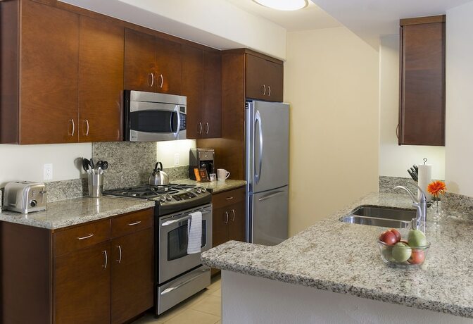 Imagen general del Hotel Oakwood River Oaks North. Foto 10