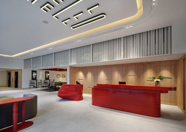 Imagen de los interiores del Hotel Oakwood Studios Sukhumvit Bangkok. Foto 20