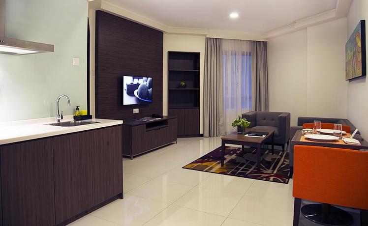 Imagen de los interiores del Hotel Oakwood and Residence Kuala Lumpur. Foto 11