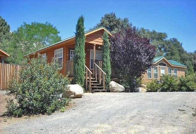 Imagen general del Hotel Oakzanita Springs Rv Campground. Foto 6