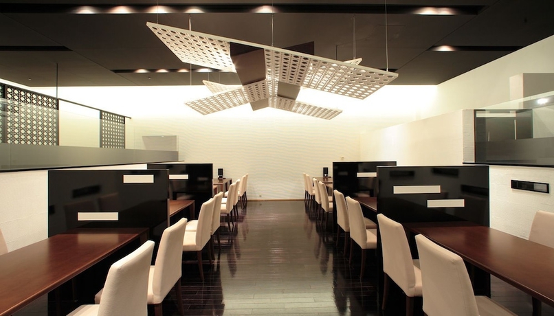 Imagen del bar/restaurante del Hotel Oarks Canal Park Toyama. Foto 4