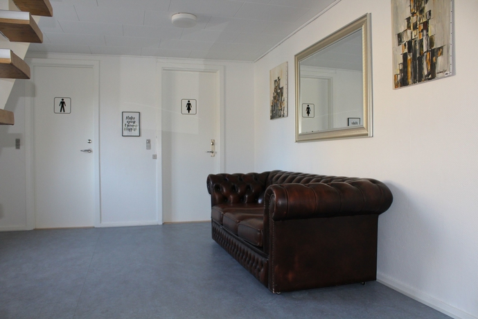 Imagen de los interiores del Hotel Oasen Sams&oslash;. Foto 17