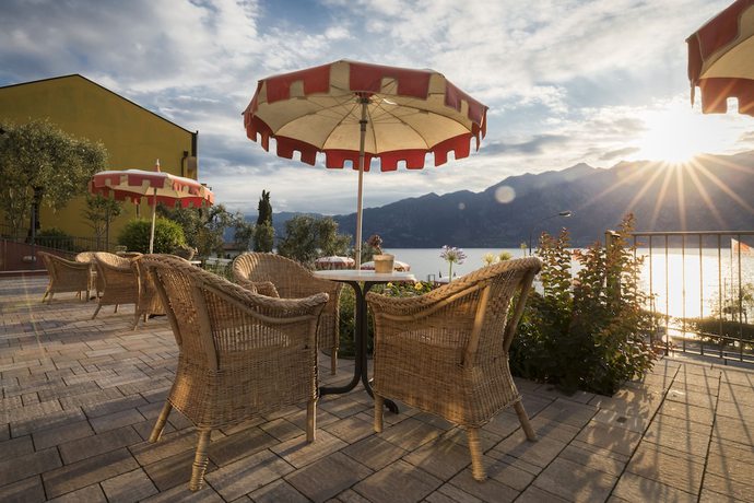 Imagen de la habitación del Hotel Oasi Beach, Navene. Foto 14