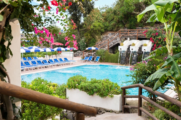 Imagen de la piscina del Hotel Oasi Castiglione. Foto 14