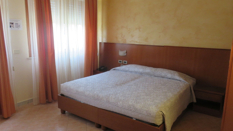 Imagen de la habitación del Hotel Oasi Dei Discepoli. Foto 6