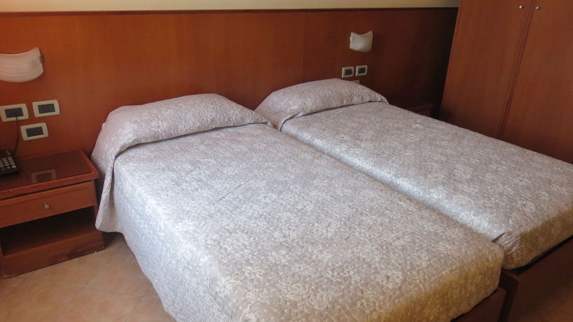 Imagen de la habitación del Hotel Oasi Dei Discepoli. Foto 10