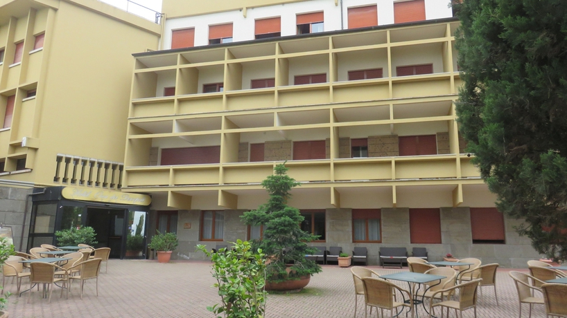 Imagen de los exteriores del Hotel Oasi Dei Discepoli. Foto 14