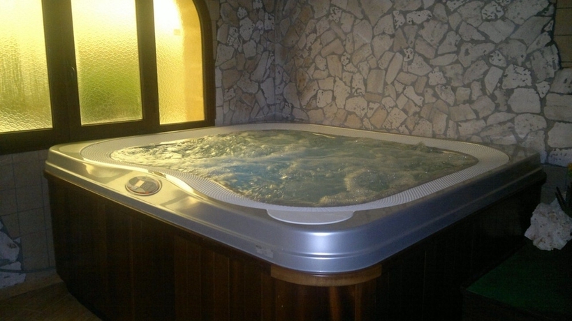 Imagen de la piscina del Hotel Oasi Del Visir Resort. Foto 17