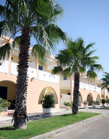 Imagen general del Hotel Oasi Salento Residence. Foto 15