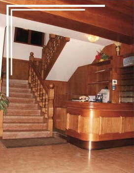 Imagen de la habitación del Hotel Oasi, Serdes. Foto 10