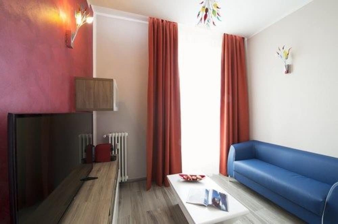 Imagen de la habitación del Hotel Oasi Village. Foto 15