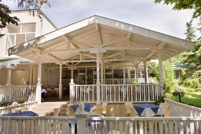 Imagen de los exteriores del Hotel Oasis, Albena. Foto 5