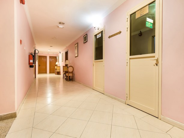 Imagen de los interiores del Hotel Oasis Apartment, RAS AL KHAIMAH. Foto 16