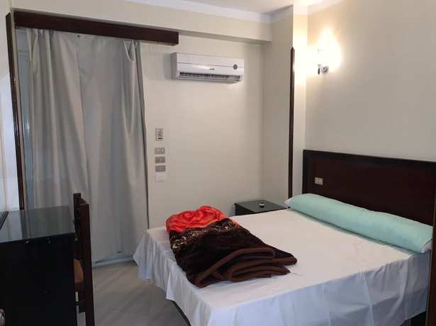 Imagen de la habitación del Hotel Oasis Apartments, Hurghada. Foto 2