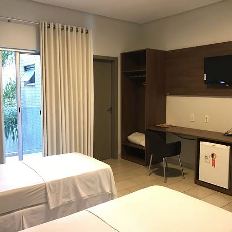 Imagen de la habitación del Hotel Oasis, Aragua&iacute;na. Foto 11