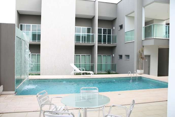 Imagen de la piscina del Hotel Oasis, Aragua&iacute;na. Foto 20