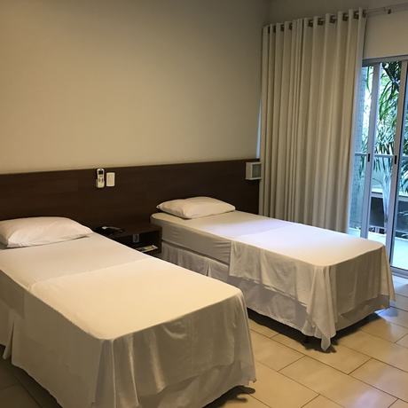 Imagen de la habitación del Hotel Oasis, Aragua&iacute;na. Foto 16