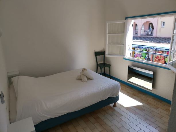 Imagen de la habitación del Hotel Oasis, Argeles Sur Mer. Foto 12