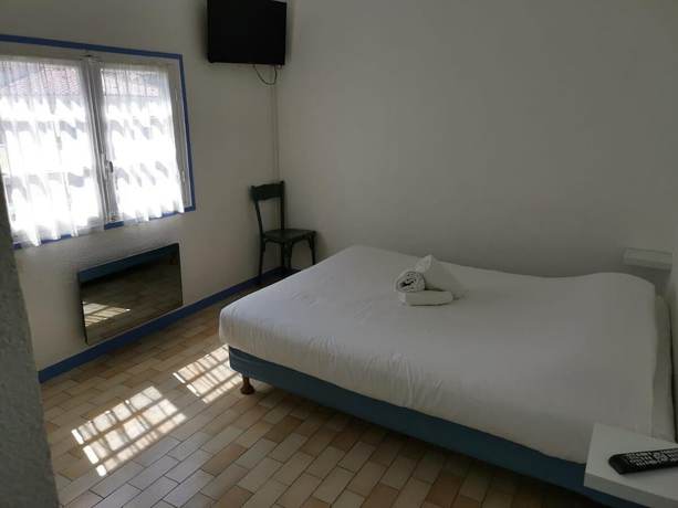 Imagen de la habitación del Hotel Oasis, Argeles Sur Mer. Foto 14