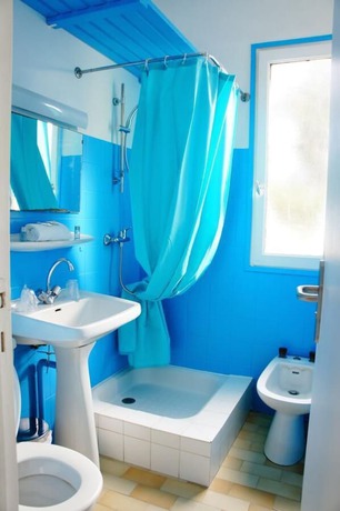 Imagen de la habitación del Hotel Oasis, Argeles Sur Mer. Foto 15