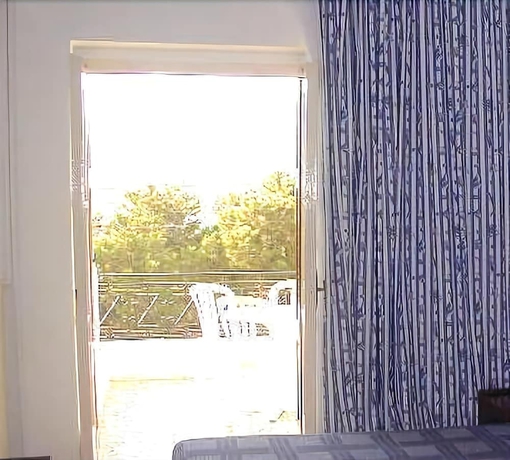 Imagen de la habitación del Hotel Oasis, Armeos. Foto 16