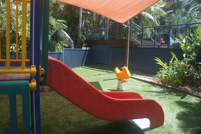 Imagen de los exteriores del Hotel Oasis At Palm Cove. Foto 3