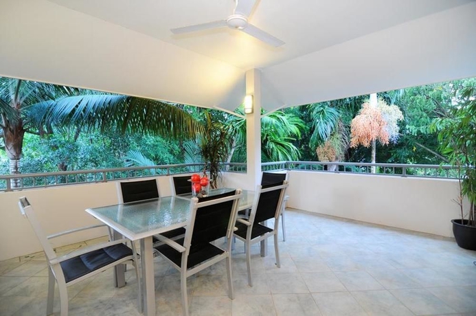 Imagen de los exteriores del Hotel Oasis At Palm Cove. Foto 5
